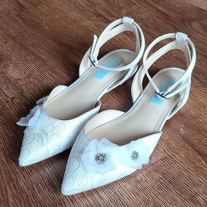 NWOT Betsey Johnson Bridal / Wedding Shoes